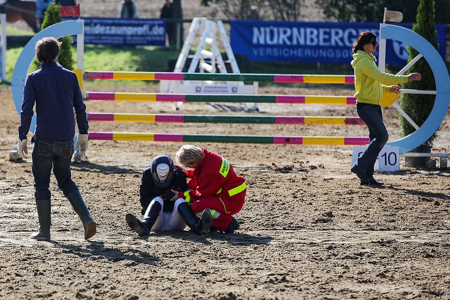 boy, playing, field, Sport, Accident, Injury, On Call, doctor on call, tournament, equestrian