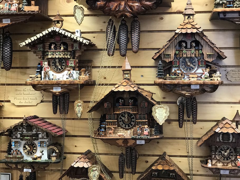 cuckoo clocks, lake constance, tourist, attraction, switzerland, places of interest, tourists, vacations, germany, shop