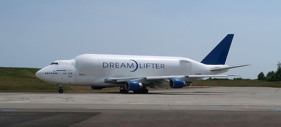 dreamlifter, boeing, aviation, dream lifter, dreamliner, a cargo plane, plane, air vehicle, airplane, transportation