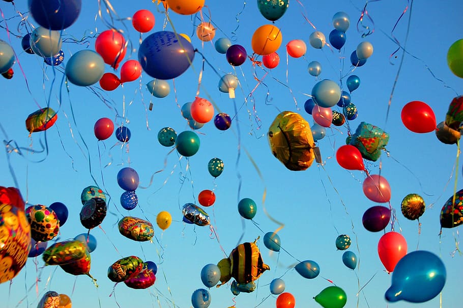 盛り合わせ色の風船ロット, 風船, 飛ぶ, カラフル, 空気, 楽しい, 空, お祝い, 色, 夏