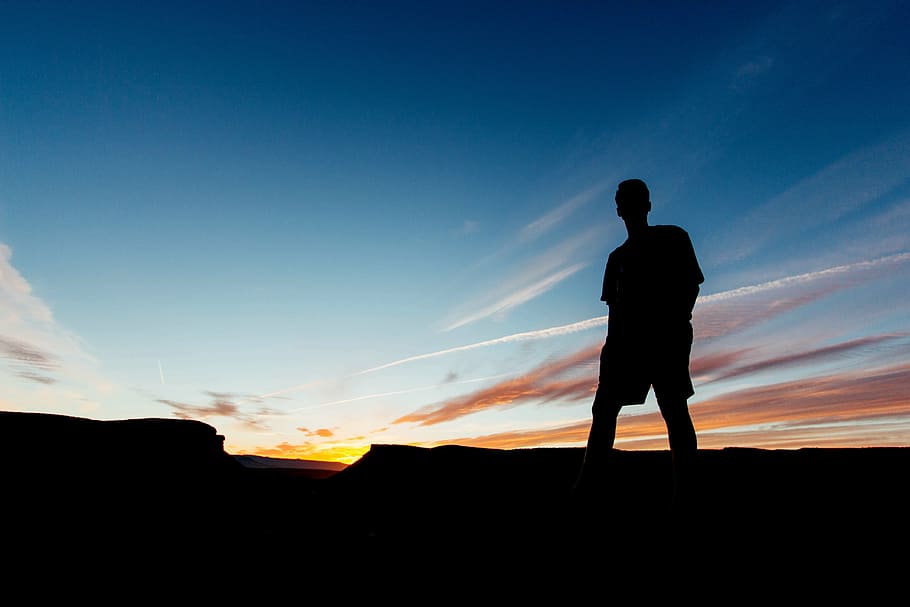 silhouette, person, hill, man, sihouette, male, figure, backlight, sunset, dawn