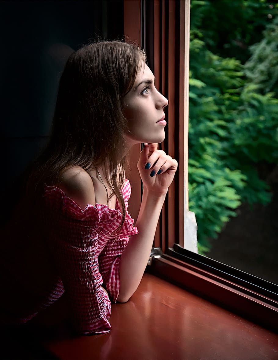 girl, window, beauty, cover, hands, dreamy, memory, thoughts, thoughtfulness, zadumanie