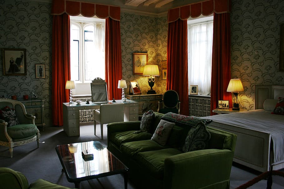 green, 3-seat, 3- seat sofa, inside, room, leeds castle, domestic Room, luxury, indoors, furniture
