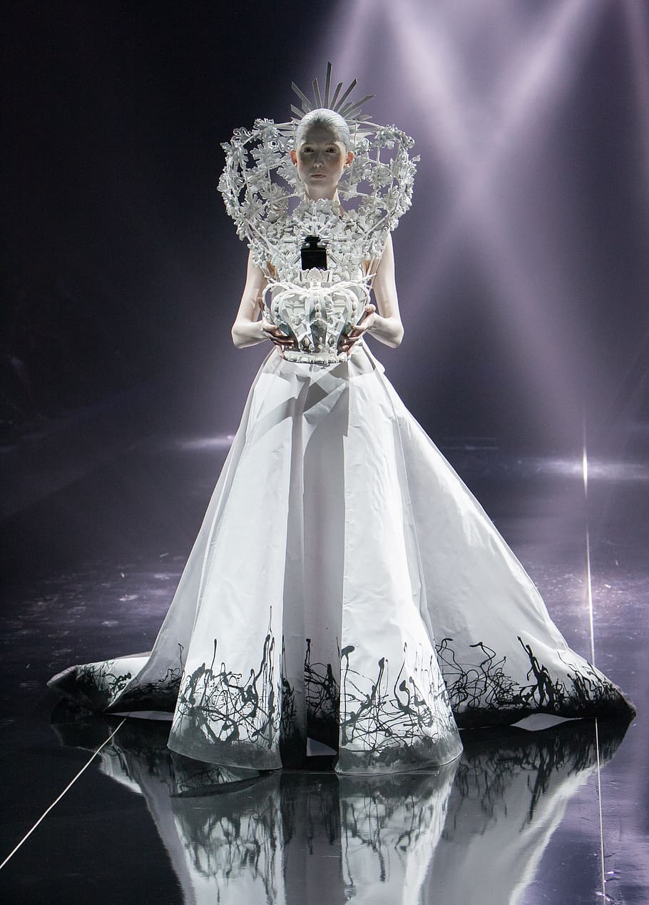 woman, wearing, white, gown, holding, silver-colored crown, fashion show, fashion, catwalk, model