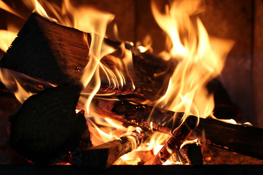 burning firewood, firewood, cord, fire, flame, bonfire, campfire, dark, night, heat