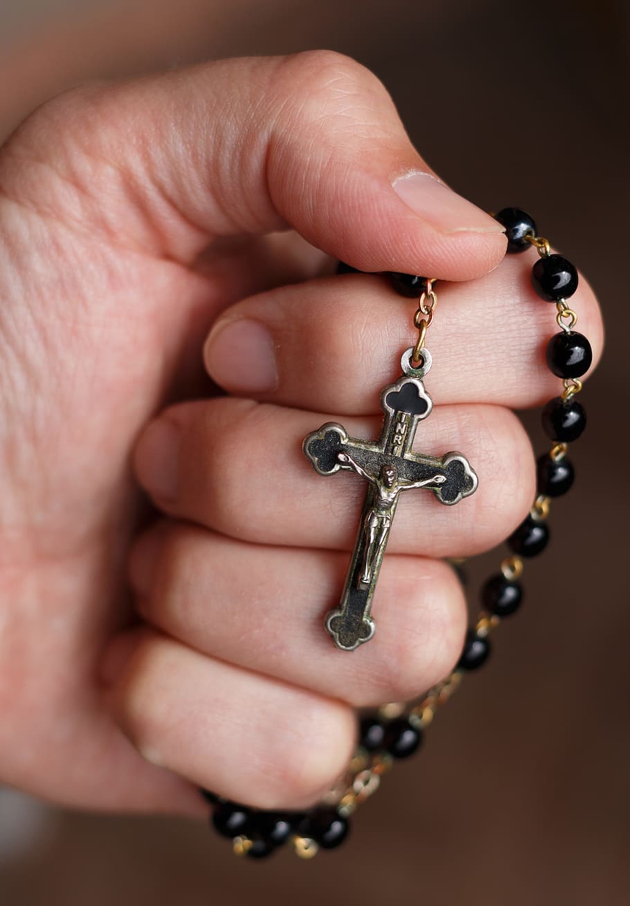 person, holding, black, rosary, beads, vera, christianity, catholicism, orthodoxy, prayer