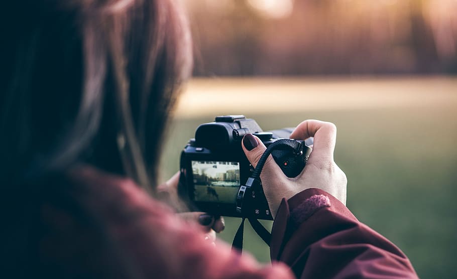 person holding camera, people, girl, camera, photography, photographer, blur, camera - Photographic Equipment, women, photographing