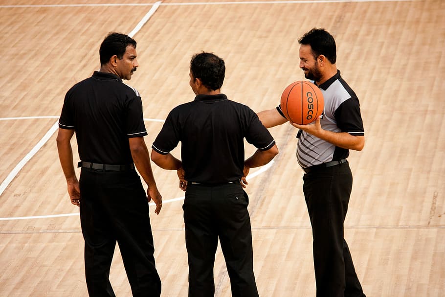 basketball referees, court, Basketball, Referees, officials, public domain, sports, sport, basketball - Sport, basketball - Ball
