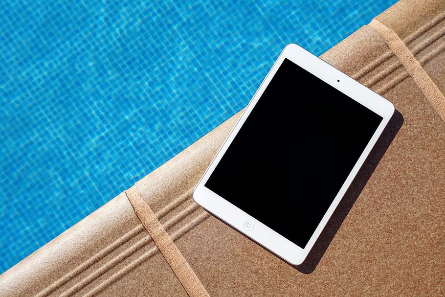 natación, piscina, agua, tableta, manzana, ipad, gadget, moderno, tecnología, pantalla táctil