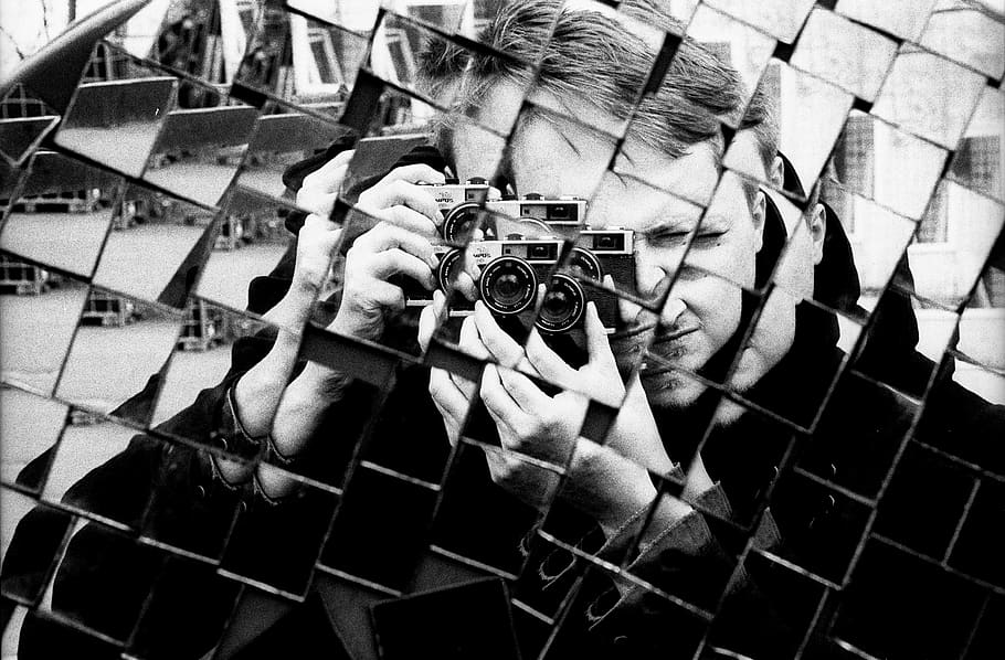people, man, photography, black and white, camera, photographer, mirror, one person, photography themes, real people