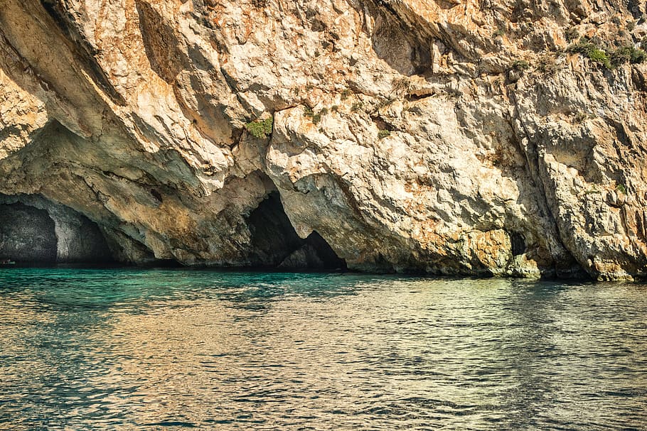 marrom, formação rochosa, corpo, água, bela paisagem, poseidon god face, ilha de zakynthos grécia, mar, verão, grécia