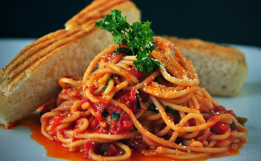 spaghetti, sauce, baked, bread, pasta, italian food, tomato sauce, antipasti, food, food and drink