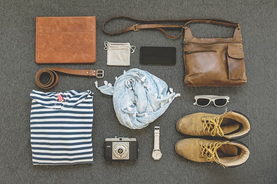 top, view photo, men, outfit, day, fashion, handbag, leather goods, shoes, sweater