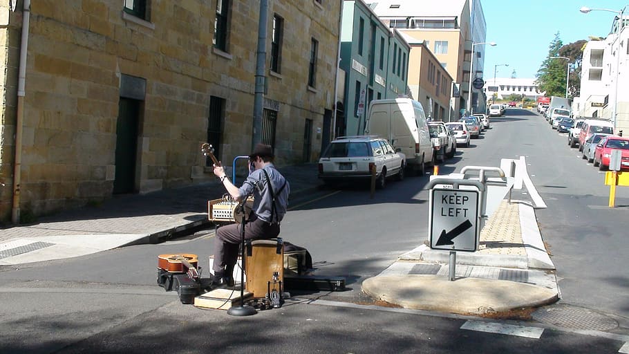 tasmania, músico callejero, mercado, calle, músico, transporte, ciudad, arquitectura, carretera, modo de transporte