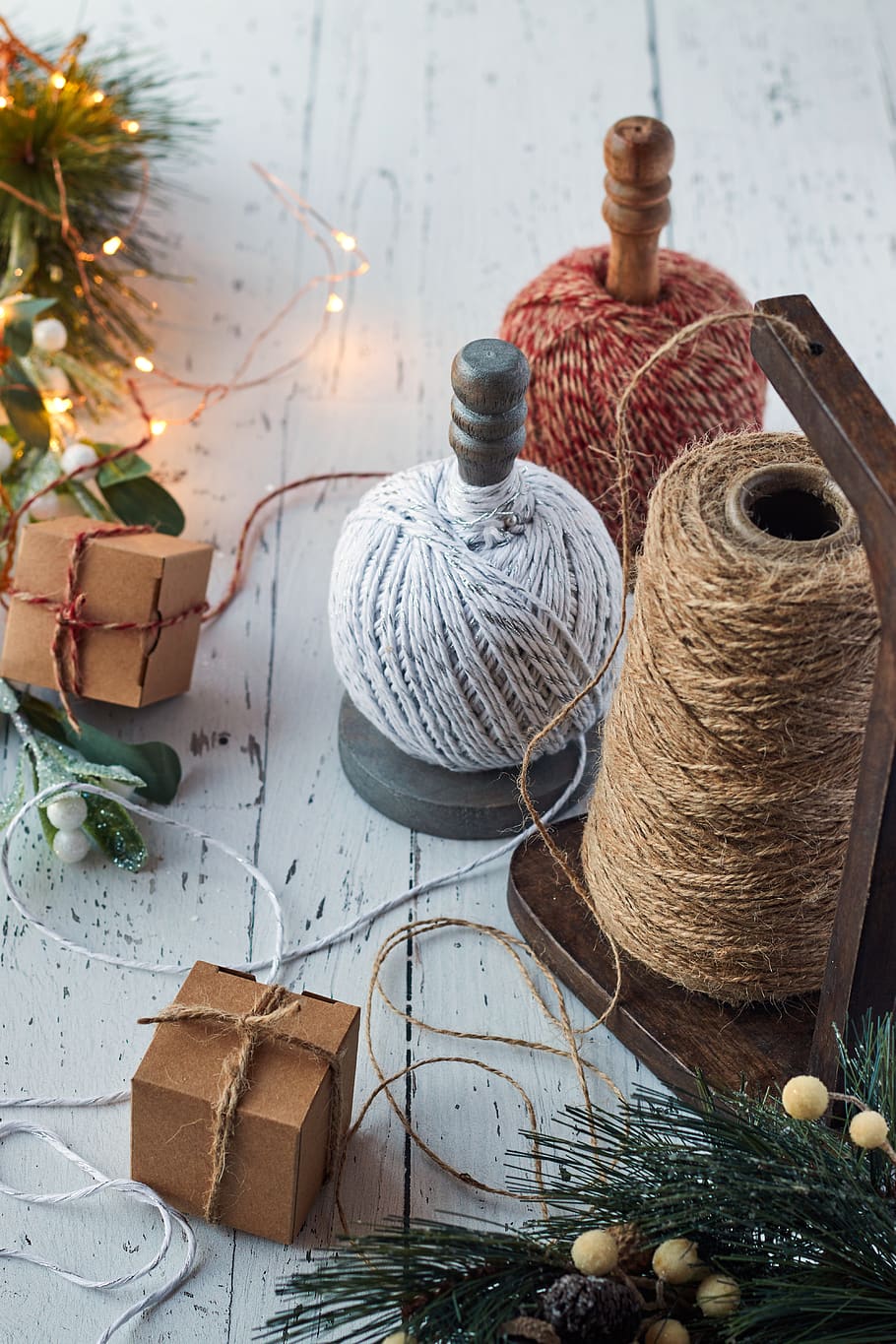 crafts, holiday, background, yarn, rustic, festive, gift, handmade, box, decor