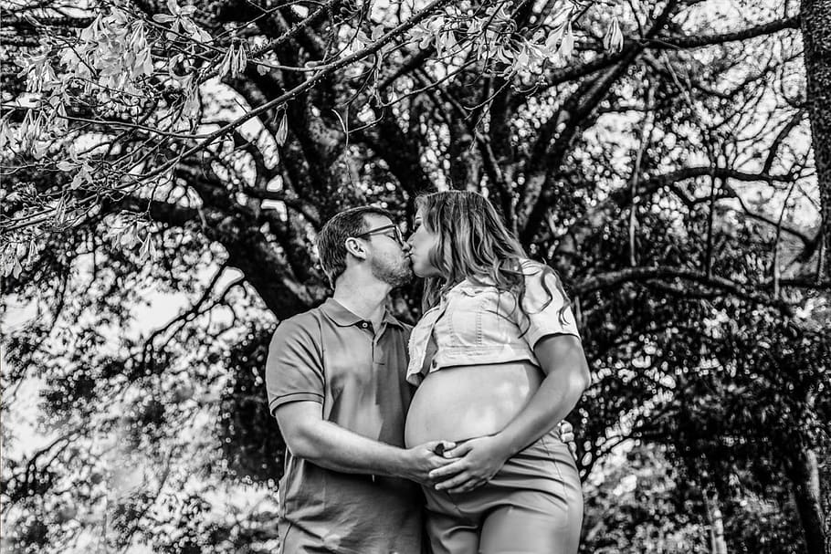 pregnant, casal, love, romantic, people, love story, man, kiss, woman, happiness