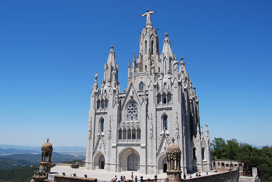 igreja de concreto branco, tibidabo, barcelona, ​​catalunha, catedral, igreja, catalunha, igreja catedral, espanha, religião