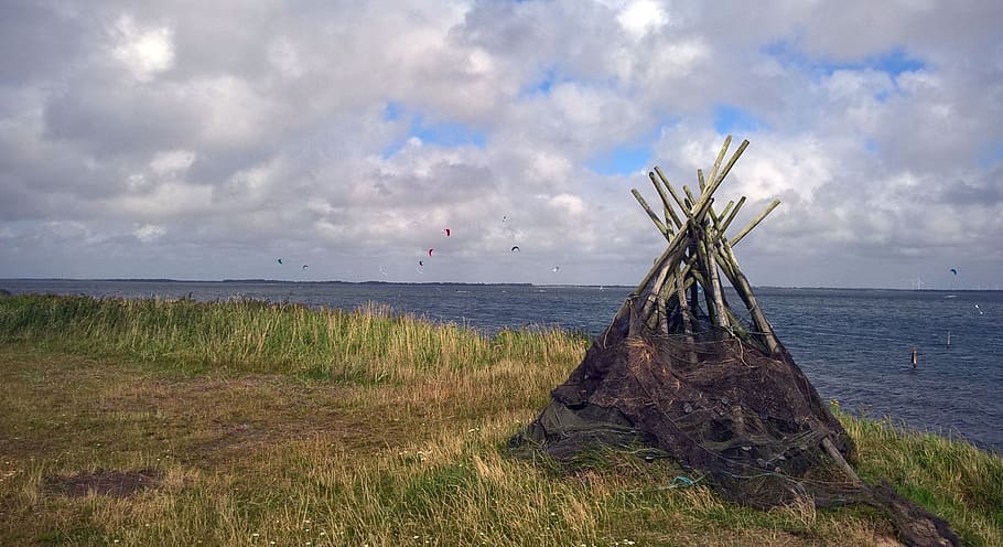 デンマーク, 北海, 漁網, 海, 空, 海岸, 水, 草, 劇的な空, デンマークの海岸の風景