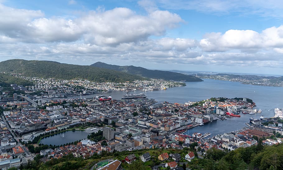 bergen, view, architecture, outdoor, nature, tourism, panorama, norway, mountains, clouds