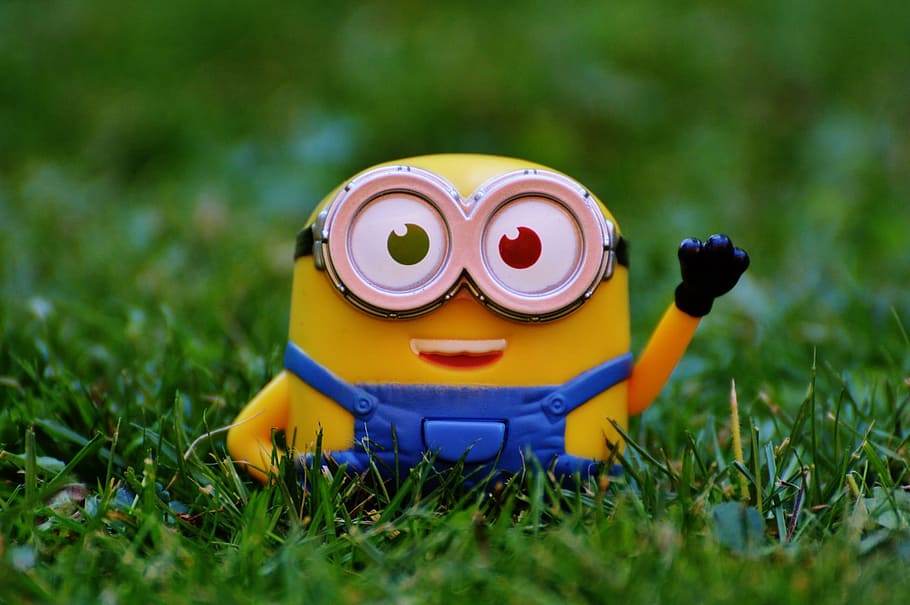 minion bob figurine, grass field, Figure, Minions, Wave, Toys, funny, children, yellow, grass