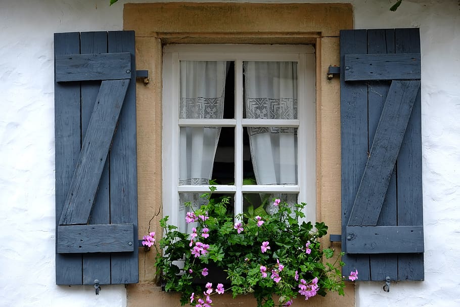 window, klappladen, folding shutters, facade, hauswand, wood shop, history, shutter, historically, out of date