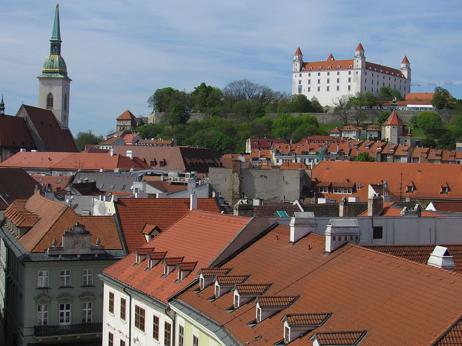 Bratislava, Slovakia, Pusat, arsitektur, eksterior bangunan, struktur buatan, sejarah, tujuan wisata, atap, struktur yang dibangun