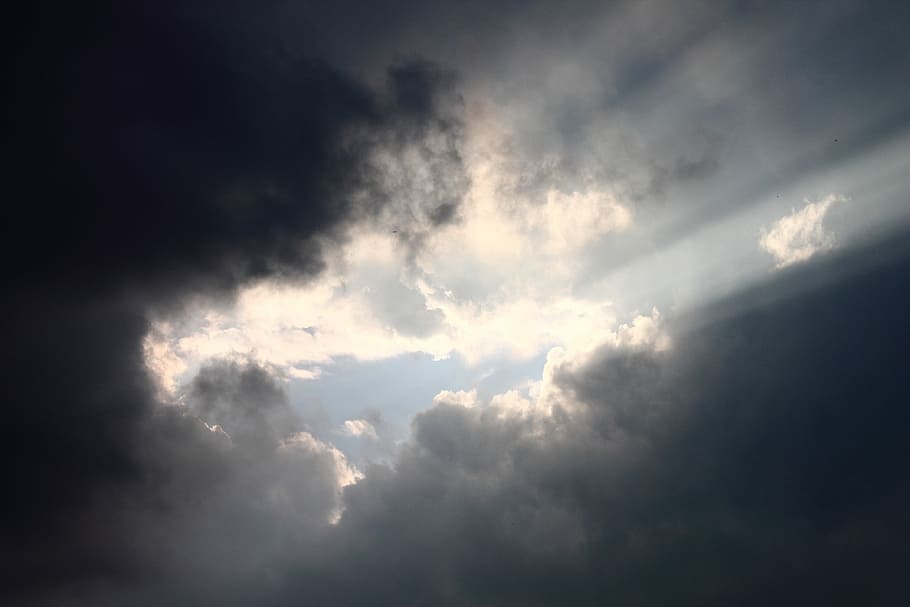 cloud during daytime, dark clouds, rays of the sun, clouds, after the storm, the rays, the sun, dark, sky, rain