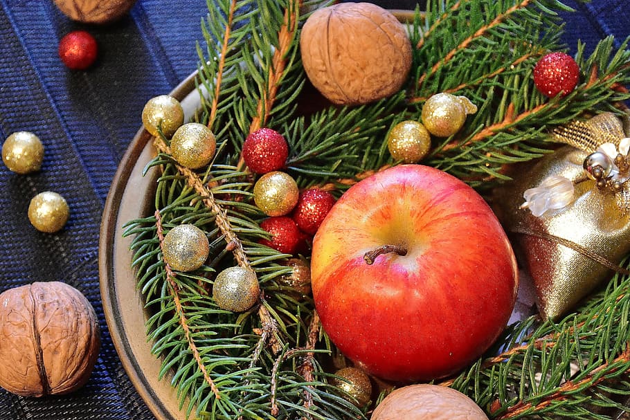 apple fruit, surrounded, baubles, advent, walnuts, nuts, christmas, christmas time, christmas motif, customs