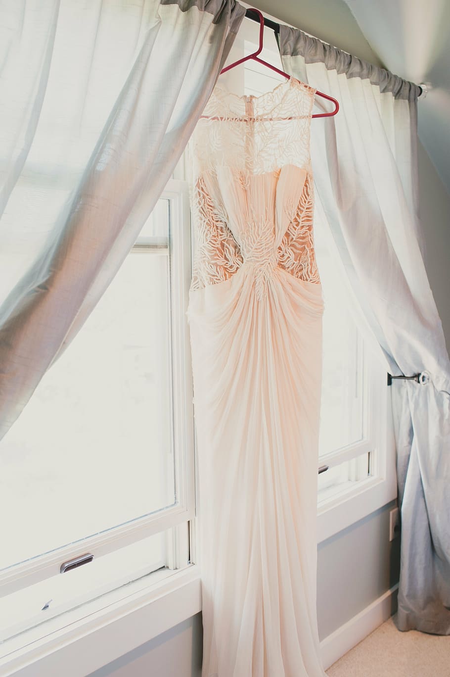 women, peach, white, sheer, illusion, sleeveless, sweetheart, necklace, gown, the wedding dress