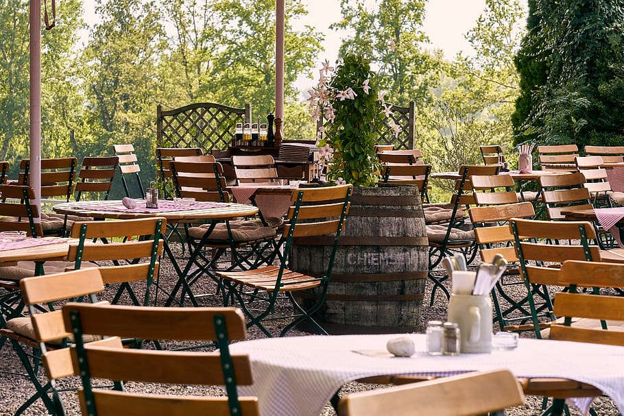jardim da cerveja, cadeira, bistrô, verão, sol, café, restaurante, gastronomia, madeira, fora