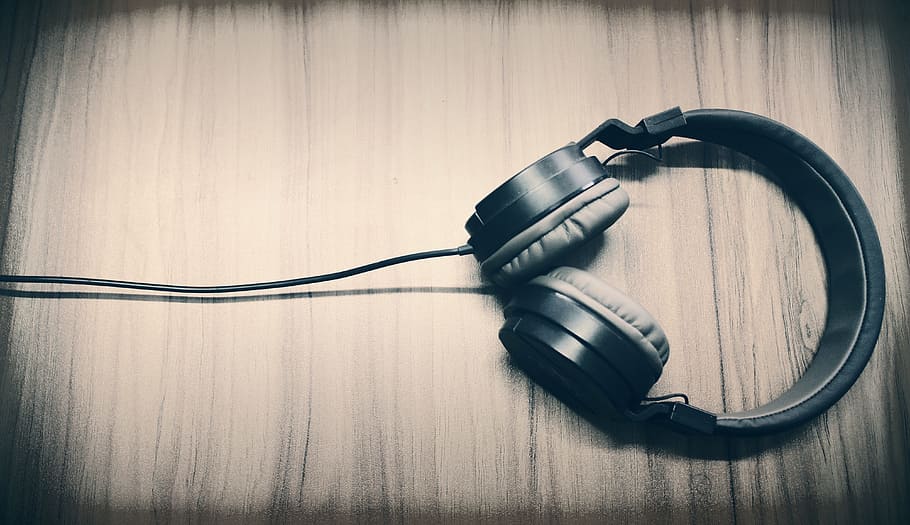 negro, gris, con cable, auriculares, música, subtítulos, sonido, listado de música, música de amor, tecnología