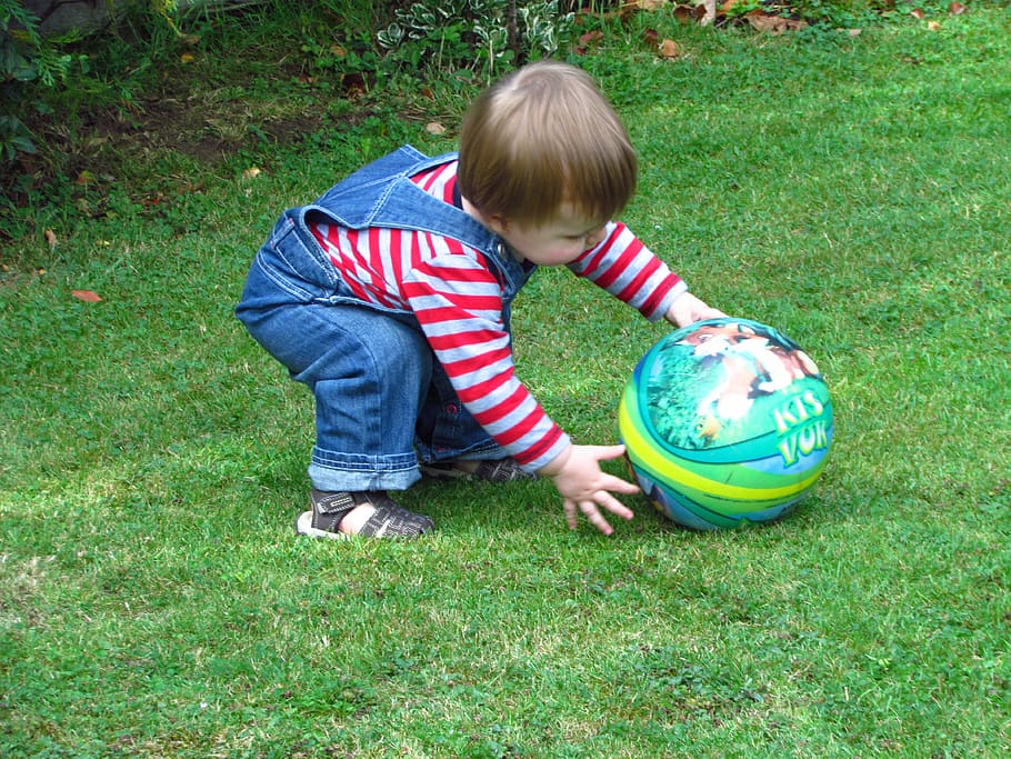 bola, Toque, criança, feliz, infância, jogando, bonitinho, menino, família, crianças
