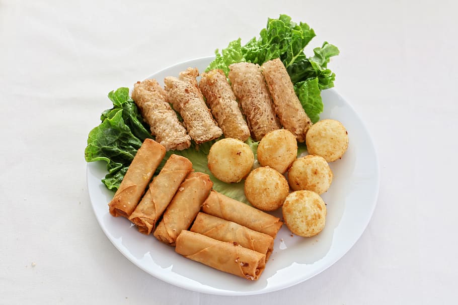 fried, dishes, plate, durian pancake, durian spring rolls, durian ball, fried foods, royal durian, neighborhood friends food co ltd, food and drink