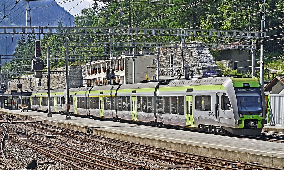 Suíça, Lötschberg, Ferroviária, Estação ferroviária, Goppenstein, portal sul, túnel de Lötschberg, ferrovia, tráfego ferroviário, ferrovia Bern-lötschberg-simplon