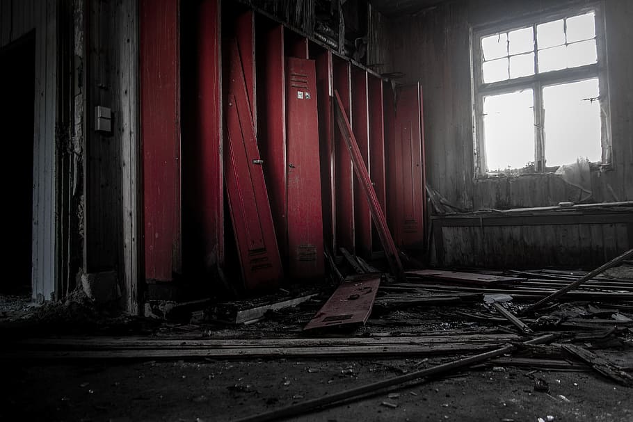 Lapsed, Locker Room, leave, locker, abandoned places, haunting, old building, destroyed, broken, abandoned