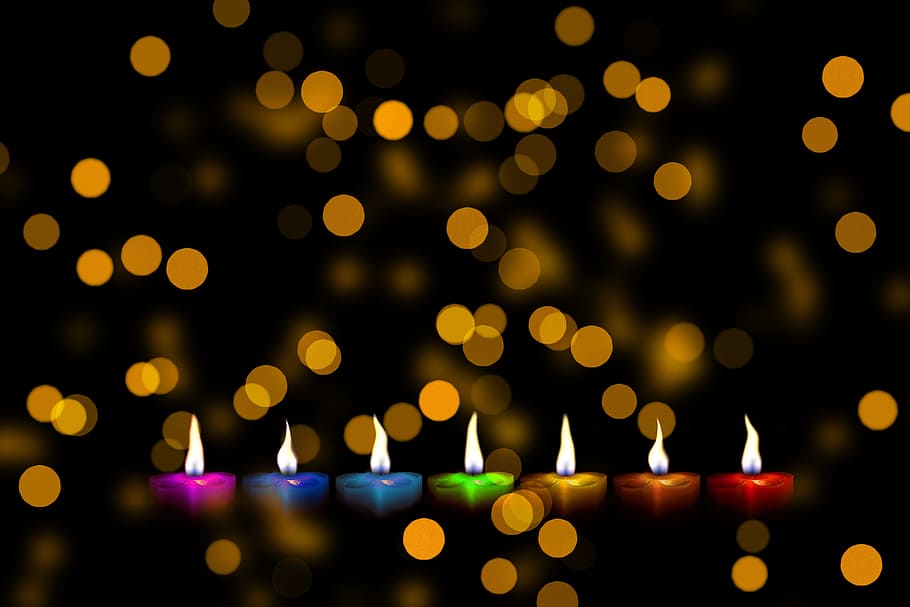 candelitas de colores variados, navidad, velas, colorido, color, serie, arreglo, adviento, llama, luz