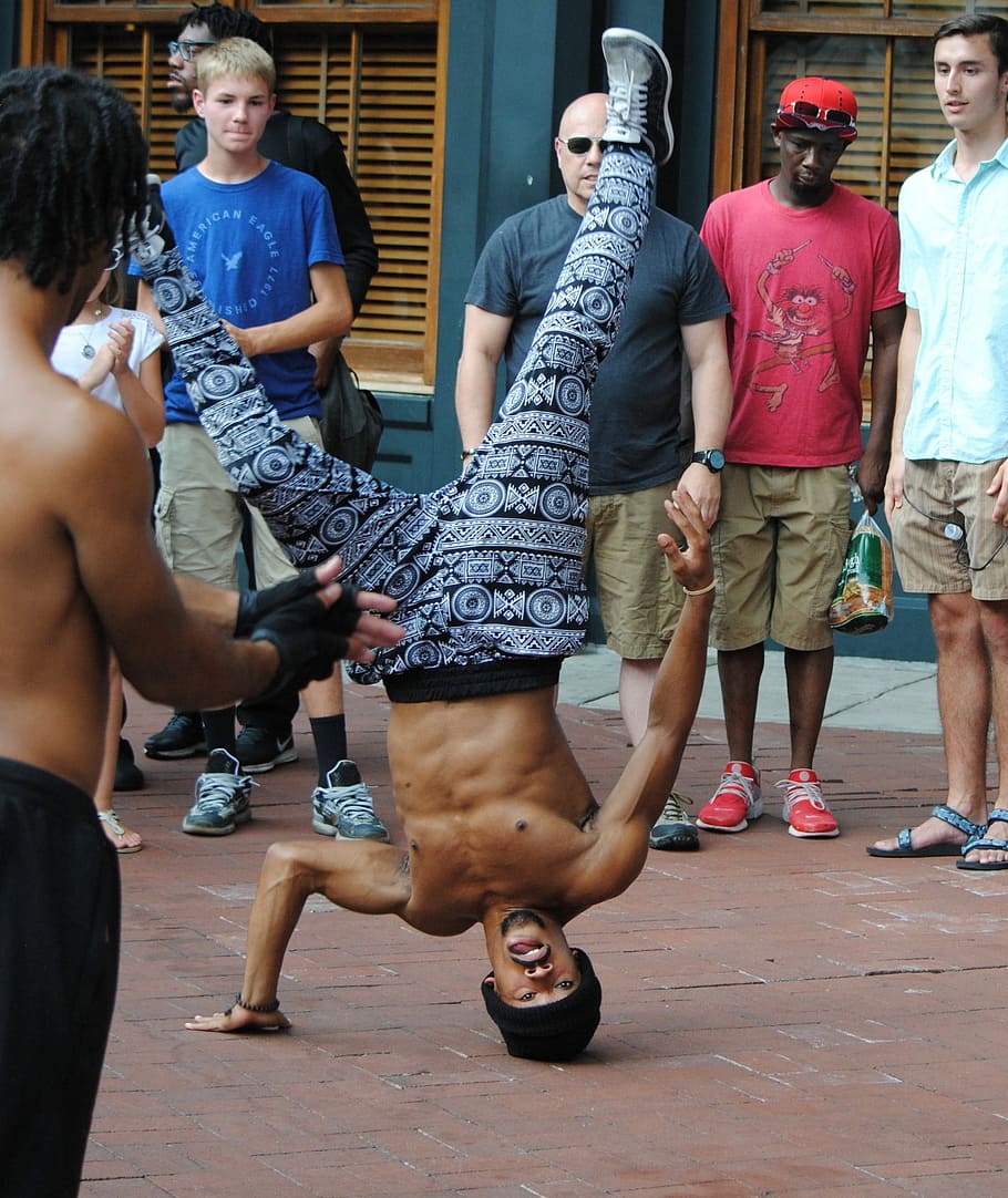 Headstand, Athlete, Spin, standing, young adult, young men, adult, people, adults only, group of people