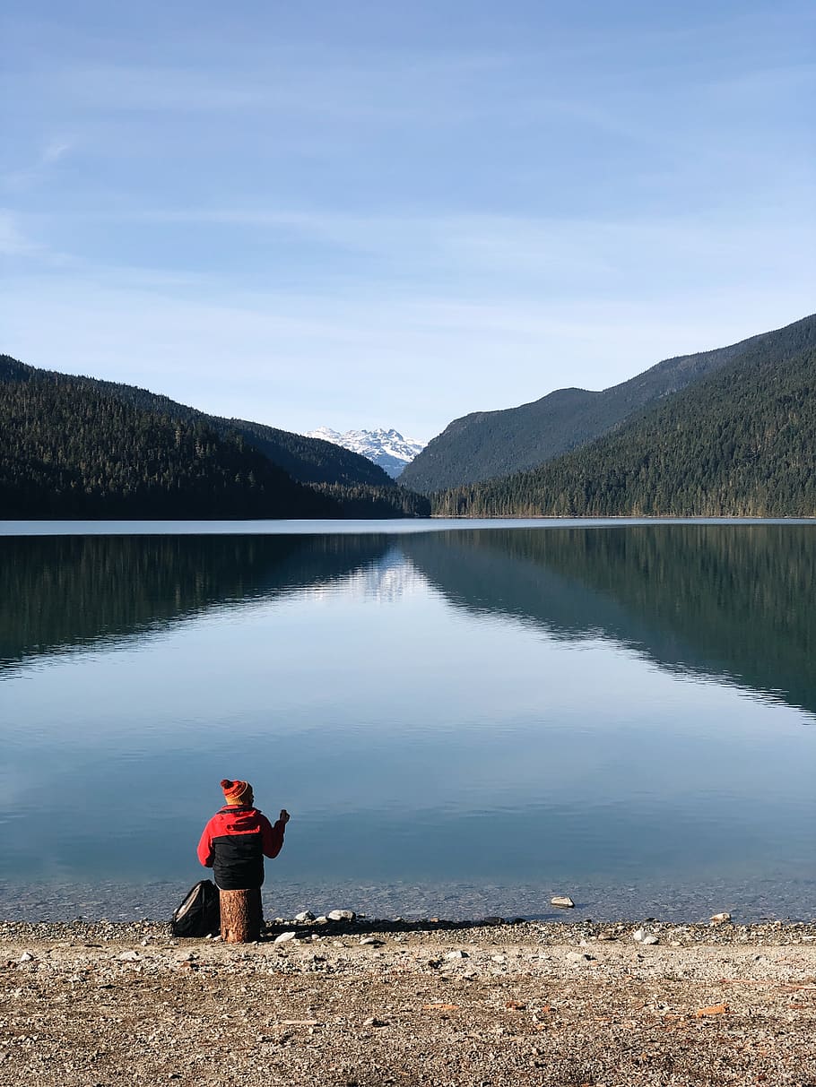 mountains, garibaldi, whistler, lake, glacier fed lake, hiker, reflection, backcountry, tourism, landscape