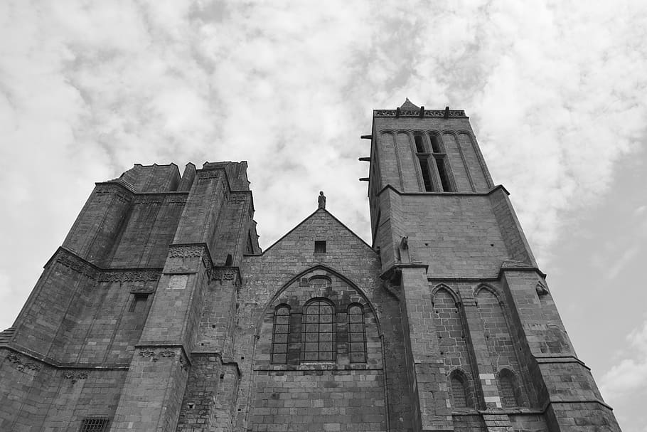 cathedral, dol de bretagne, photo black white, architecture, religious monuments, brittany, built structure, building exterior, religion, place of worship