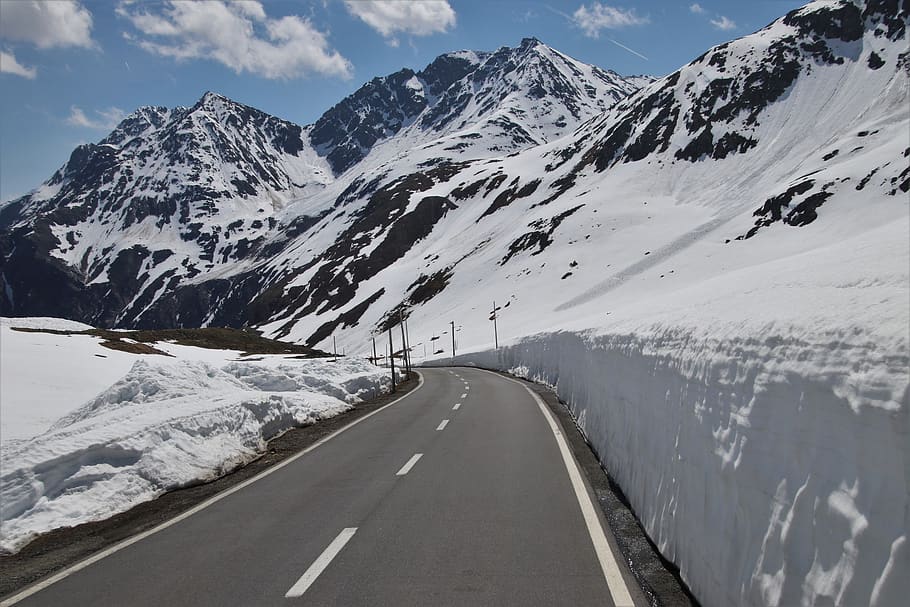 the side of the road, snow, mountains, the stage, steep, pass, asphalt, peak, switzerland, high