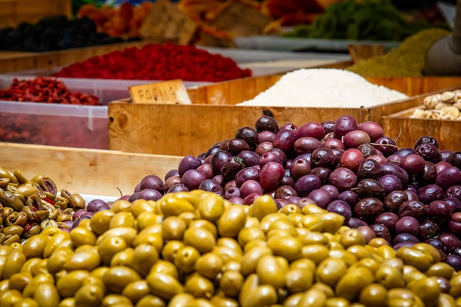 bunch, fruit variety, displaying, rack, olives, fruits, mediterranean, fresh olives, oelfrucht, food