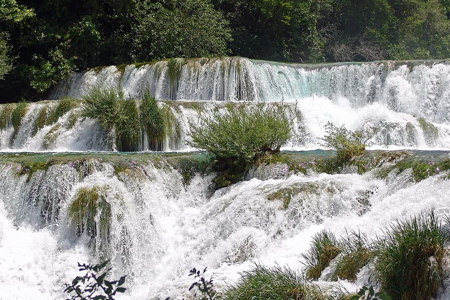 fotografía de caídas de agua, croacia, cascadas de dalmacia, skradin, naturaleza, cascadas, río, parque nacional, agua, pintorescos - naturaleza