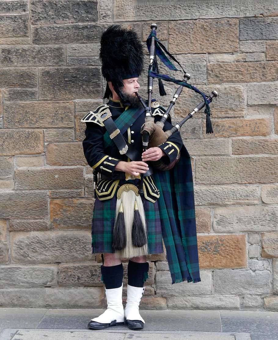 royal, guard, carrying, bagpipe, scotland, edinburgh, bagpipes, tartan, music, one man only