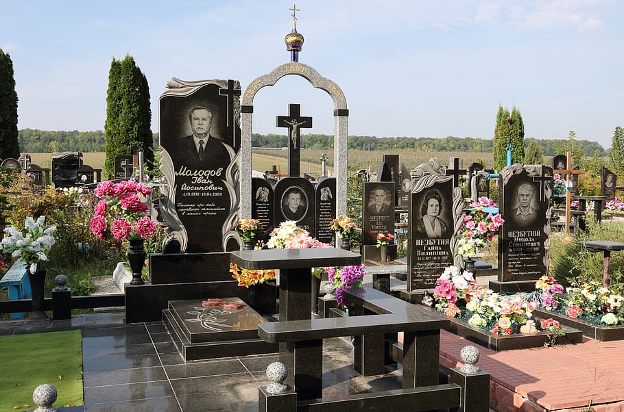 ucraine, cementerio, lápida sepulcral, inscripción, inri, muertos, religión, fallecido, fallecimiento, flor