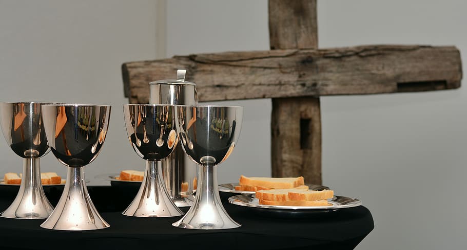 silver chalice, table, last supper, the bread and wine, eucharist chalice, supper dishes, passion, celebration of holy communion, the breaking of bread, christian faith