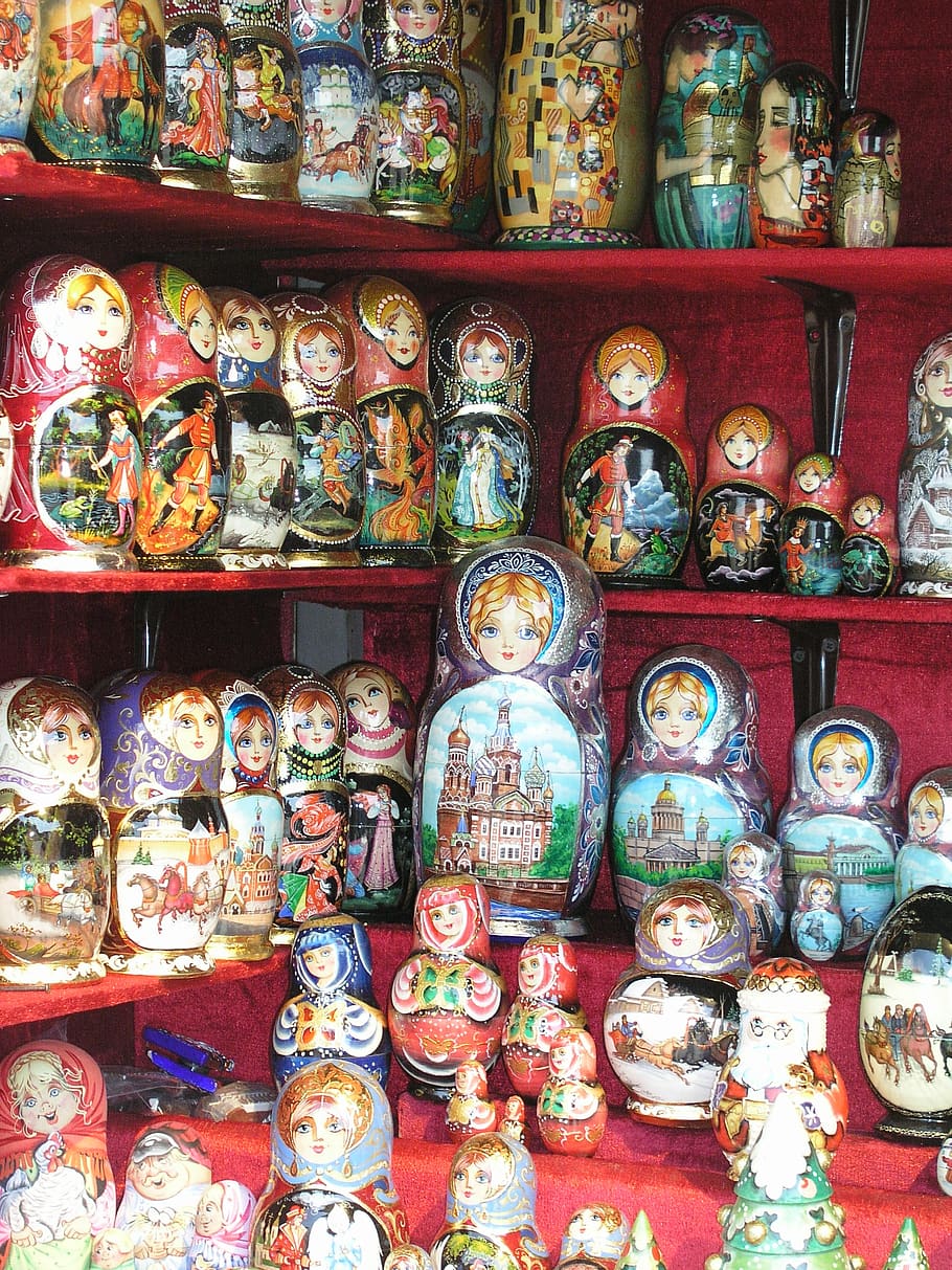 mamoeschka, russia, dolls, large group of objects, choice, variation, arrangement, collection, shelf, art and craft