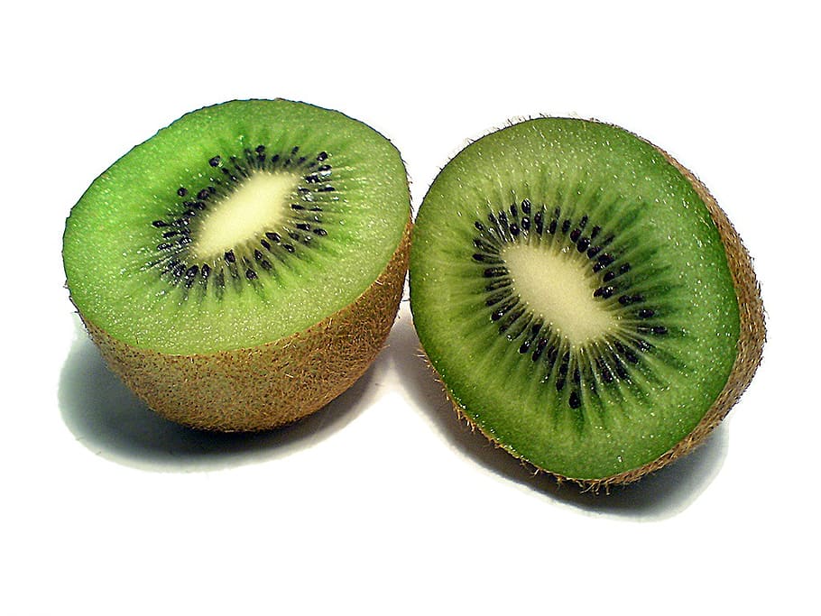 kiwi fruit, kiwi, fruit, vitamins, healthy, food, eat, chinese strahlengriffel, chinese gooseberry, pulp