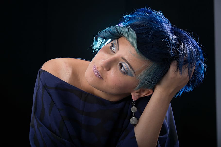 woman, short, blue, hair, wearing, black, off-shoulder, top, colorimetry, models