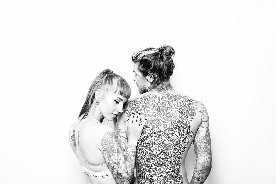 grayscale photo, woman, leaning, man, shoulder, black, tattoo, taking, selfie, people