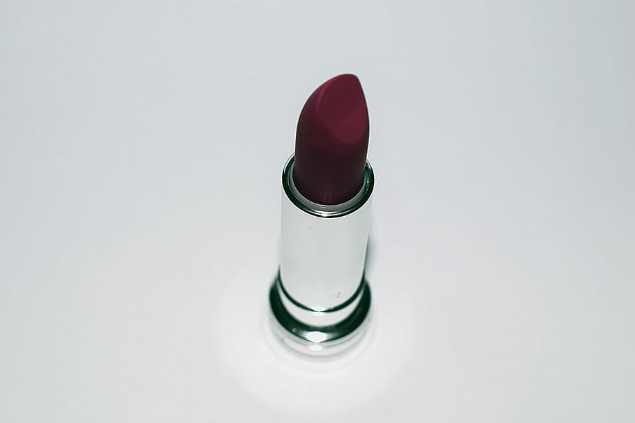 lipstick, lippenstift, texture, light, gleam, indoors, high angle view, studio shot, copy space, beauty product